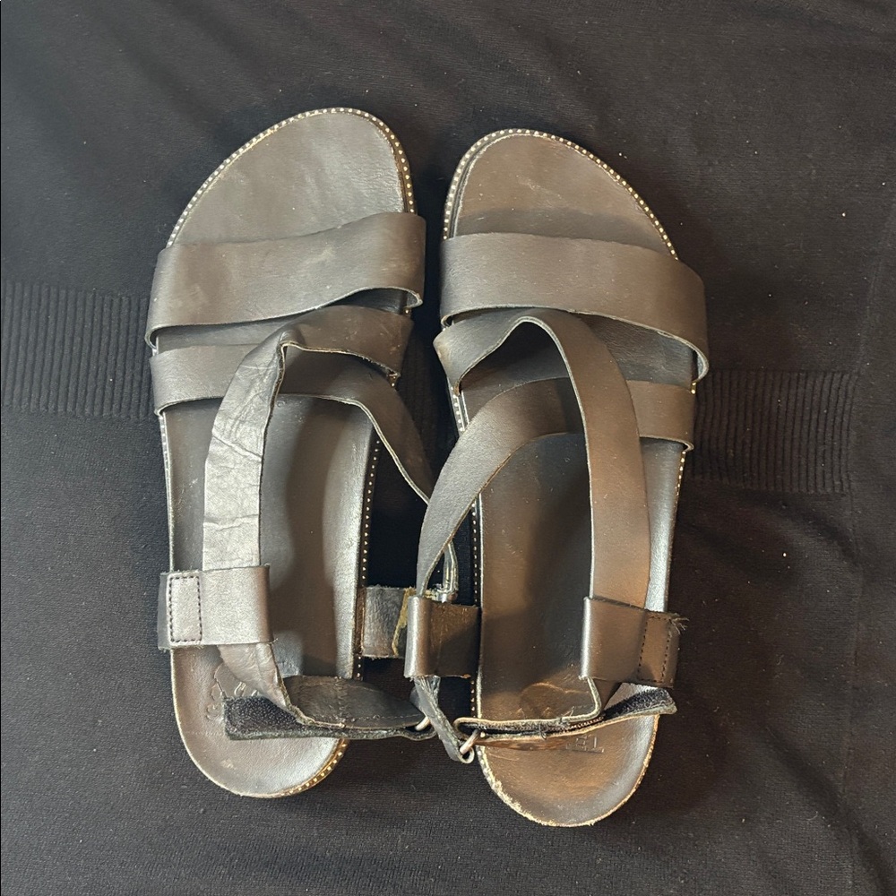 Sorrel Black Strappy Sandals
